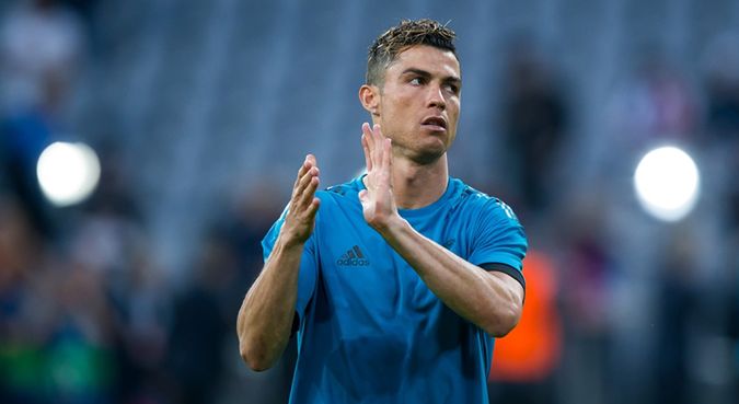 Cristiano Ronaldo zaliczył hat-tricka w meczu z Cagliari Calcio.