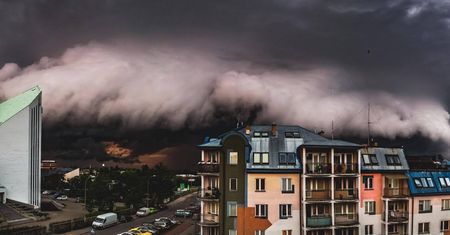 Niesamowite chmury nad Białymstokiem. Widok zapierał dech