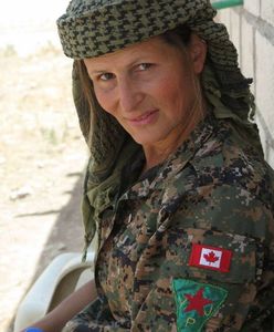 Z wybiegu na wojnę z ISIS. Niezwykła historia kanadyjskiej wojowniczki
