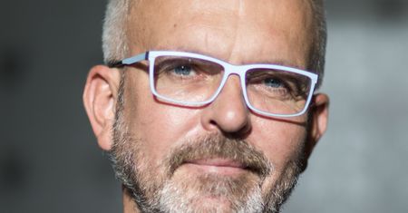 Wojciech Tochman: "Wygrać wybory za wszelką cenę, choćby za cenę krwi" (Opinia)