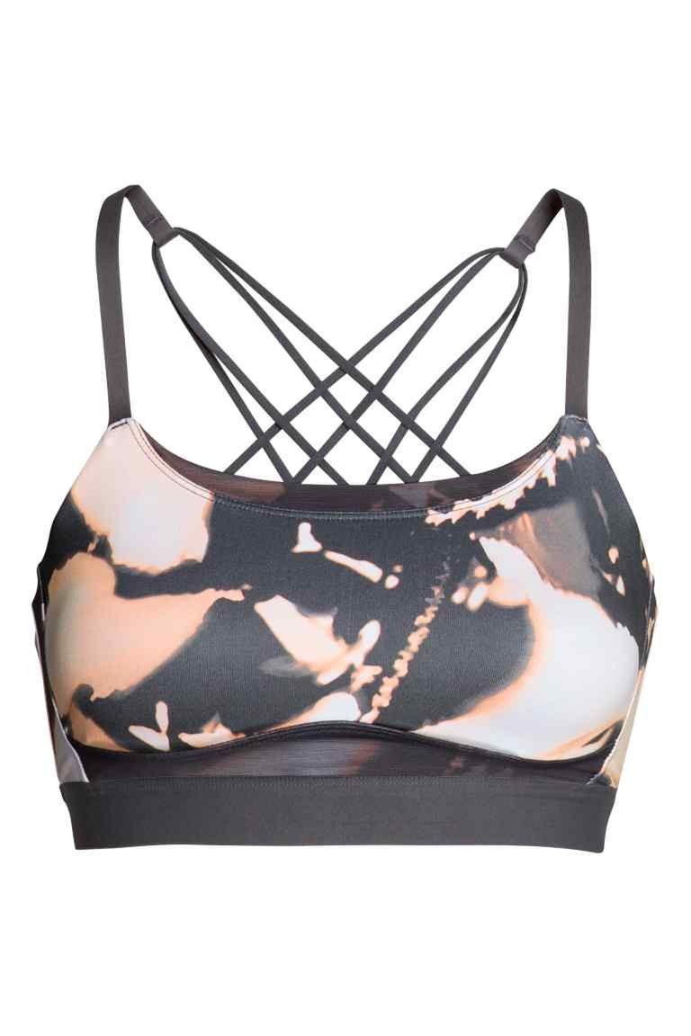 krótki top H&M, ok. 69zł