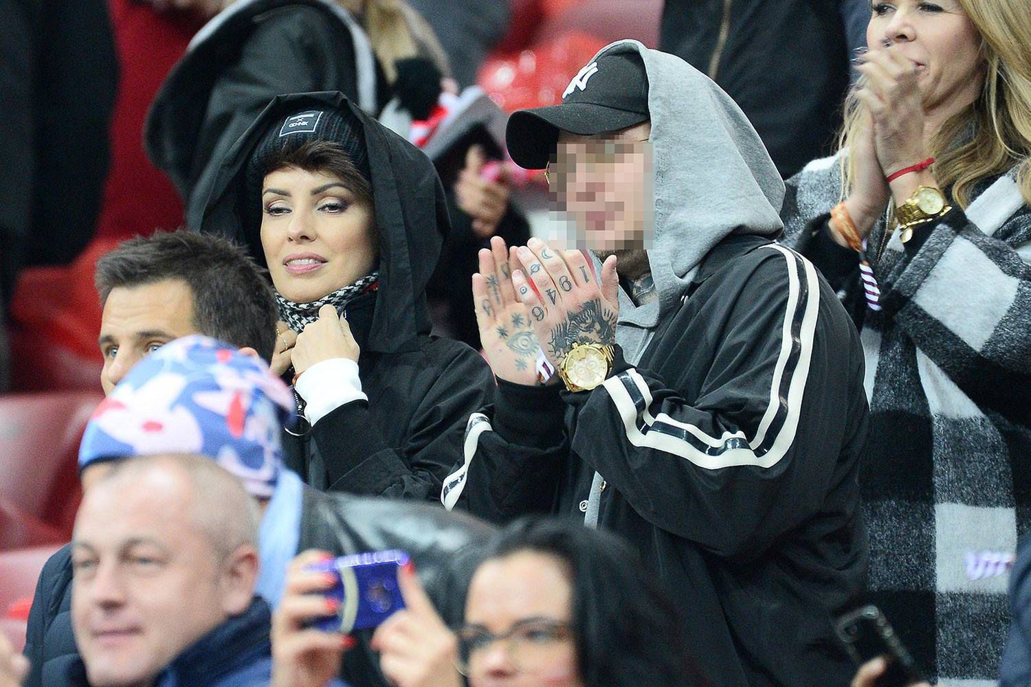 Dorota Gardias na meczu Polska-Słowenia w towarzystwie tajemniczego mężczyzny