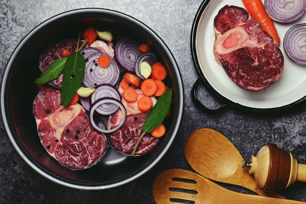 Multicooker to doskonałe rozwiązanie dla osób, którym zależy na czasie