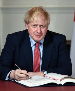 Brexit staje się faktem. Boris Johnson podpisał umowę wyjścia Wielkiej Brytanii z Unii Europejskiej