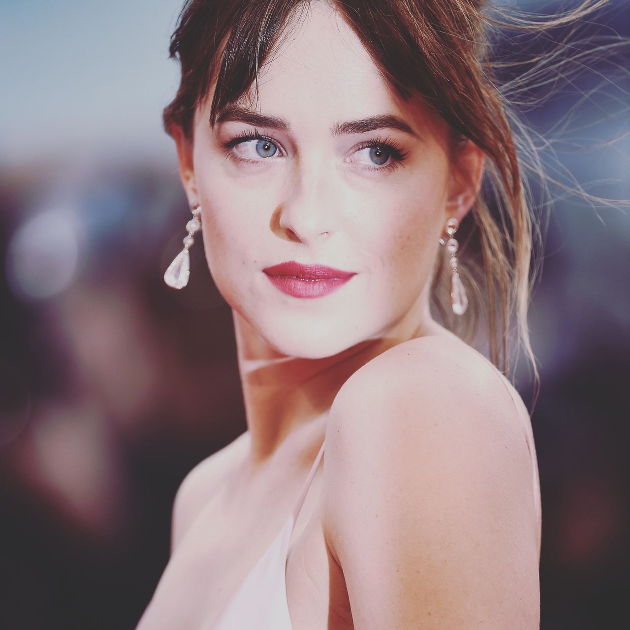 ZOOM NA STYL: Dakota Johnson