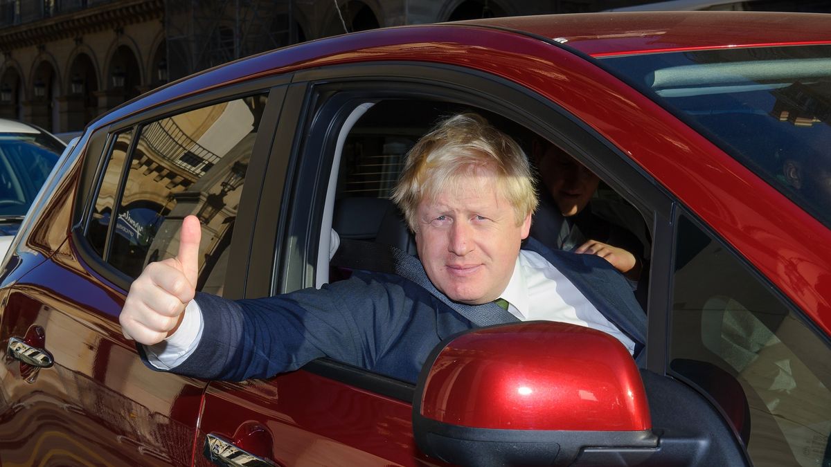 Boris Johnson szuka poparcia i jeździ po kraju. Nie zawsze spotyka się z pozytywnym odbiorem