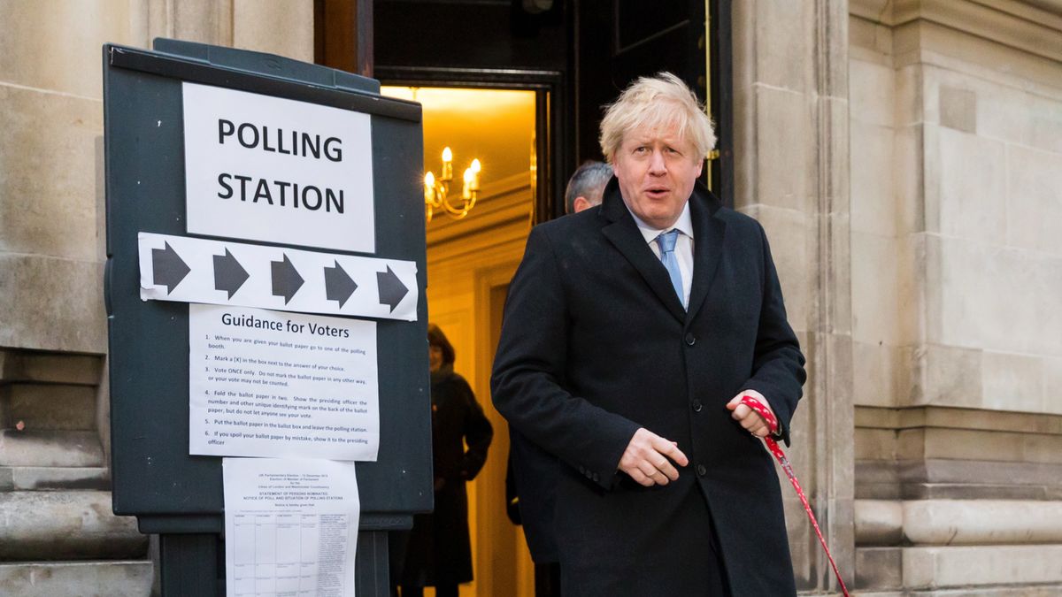 Premier Boris Johnson już oddał swój głos.