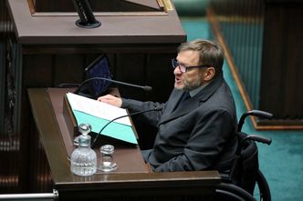 "Stajemy w obronie ograbianych przez PiS". Polityczne starcie o Fundusz Solidarnościowy