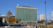 Symbol luksusu w czasach PRL-u. Hotel Silesia znika po kawałku