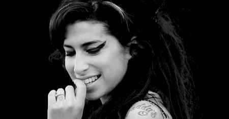 Amy Winehouse - bez żalu