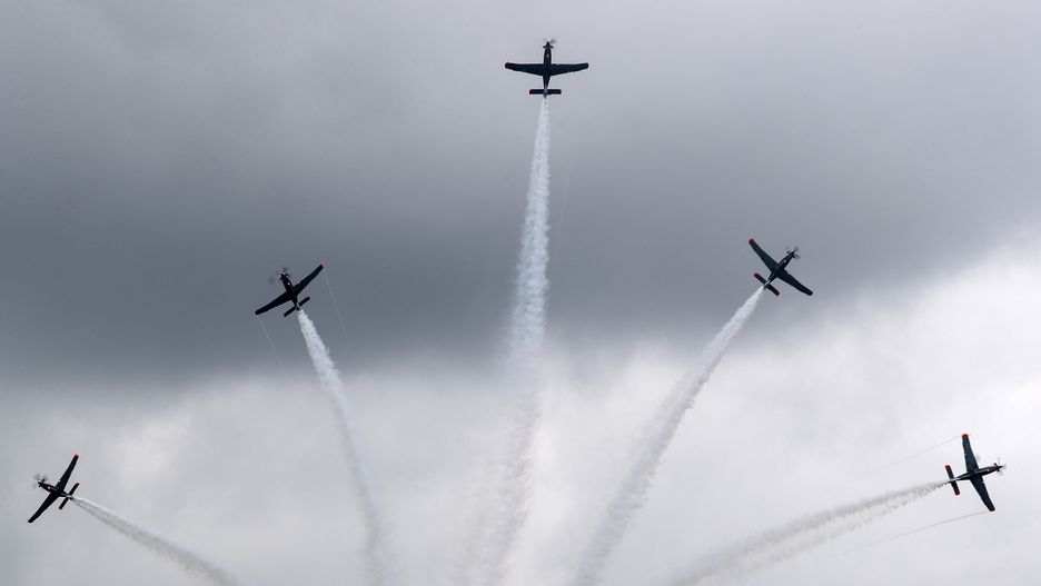 Air Show to cykliczna impreza organizowana co dwa lata na lotnisku Sadków w Radomiu