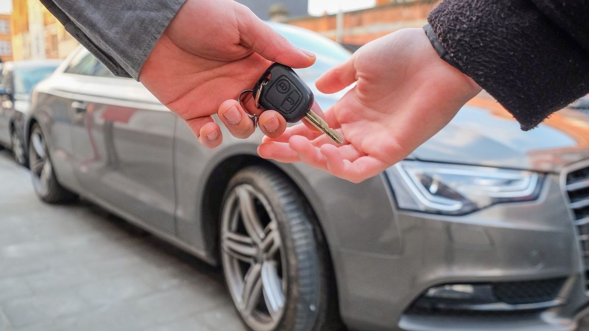 Wypożyczalnie samochodów, cieszą się w naszym kraju coraz większym zainteresowaniem.