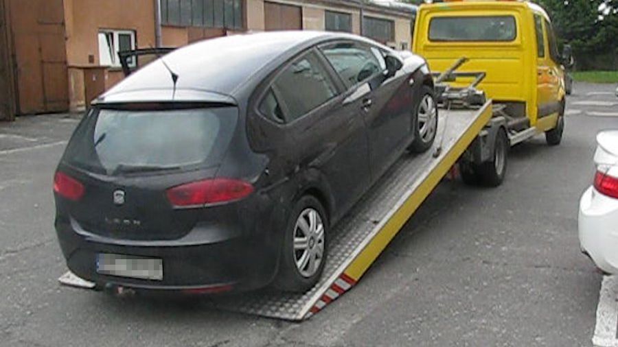 Jeden ze skradzionych w Hipszanii samochodów