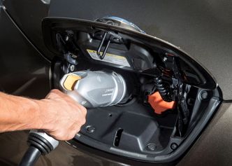 Niemcy będą odpowiadać za polski samochód elektryczny. Pierwszy zjedzie z taśmy przed 2023 r.