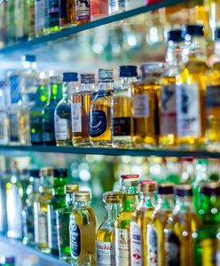 Polacy piją coraz więcej mocnych alkoholi. Wino mniej popularne