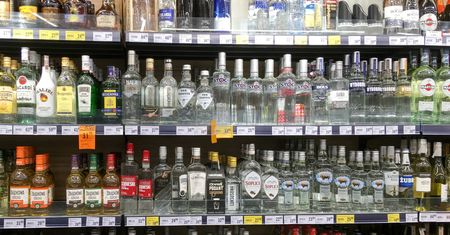 Budżet może stracić na podniesieniu akcyzy na alkohol. Eksperci: To dość realny scenariusz