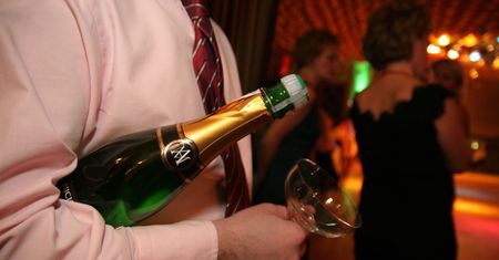Skandal z alkoholem dla polityków. "Żenujące"