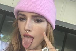 Bella Thorne chwali się na tatuażem na pupie. „Ugryź mnie” – mówi napis na pośladku