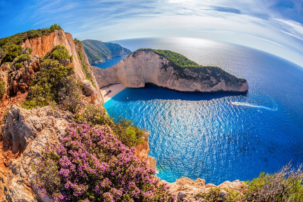 Zakynthos - jedna z najpopularniejszych greckich wysp