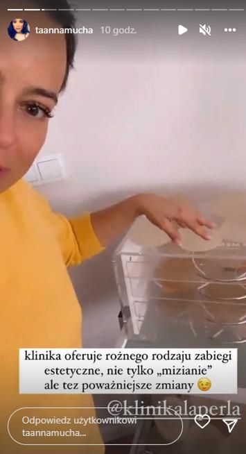 Anna Mucha podczas wizyty w klinice