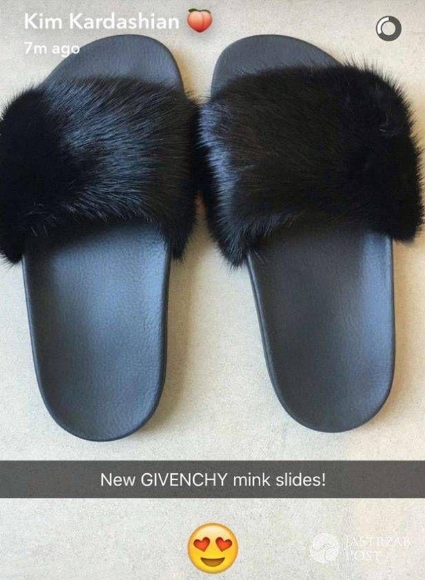 Klapki Givenchy Kim Kardashian (fot. Snapchat)
