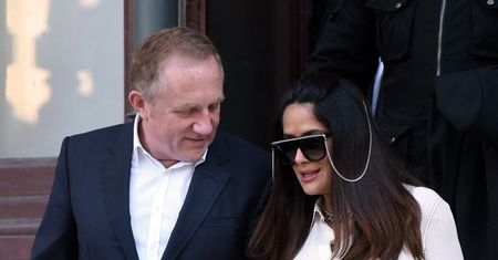 Salma Hayek wulkanem kobiecości!