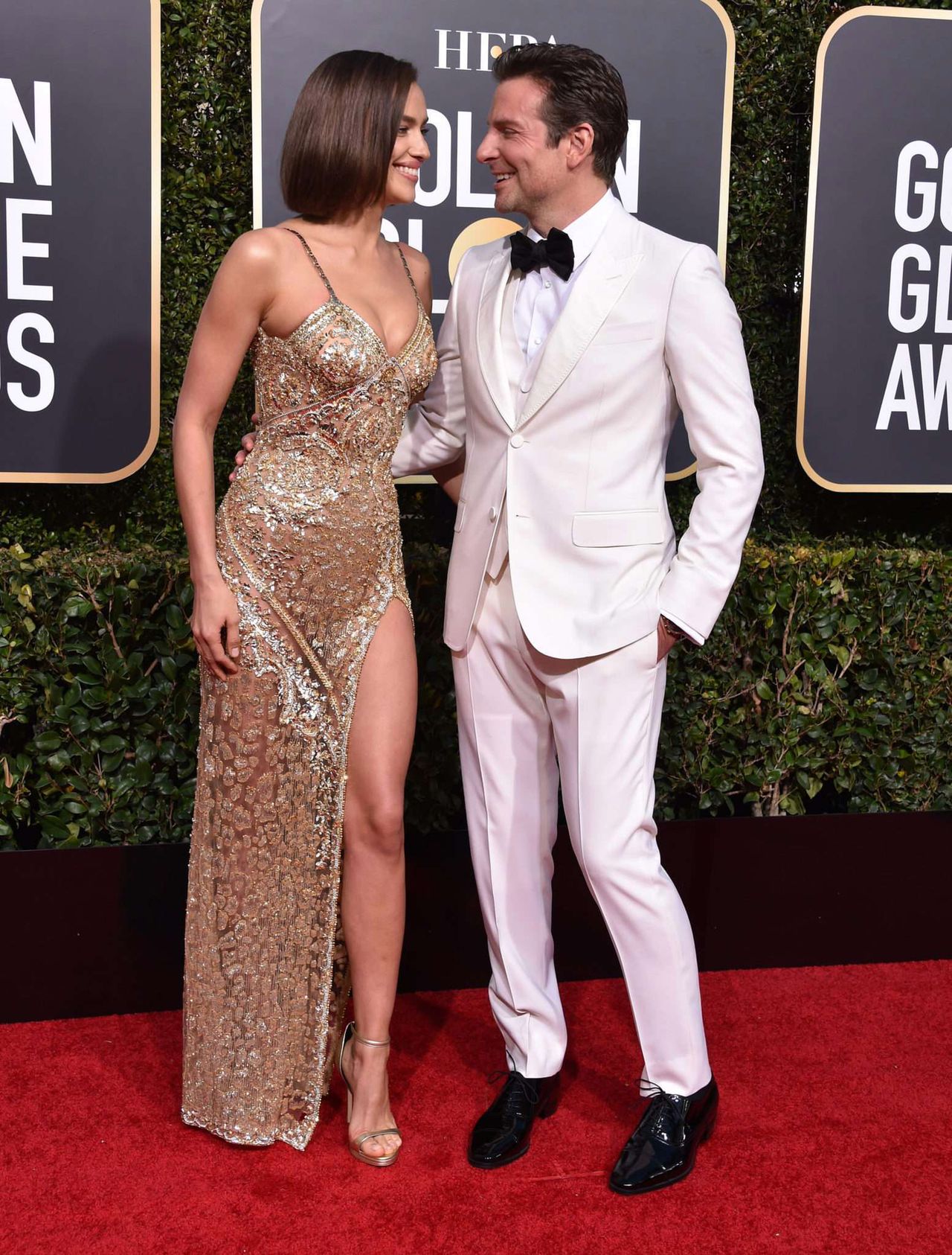 Bradley Cooper i Irina Shayk - Złote Globy 2019