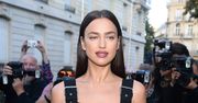 LOOK OF THE DAY: Irina Shayk w kreacji Givenchy