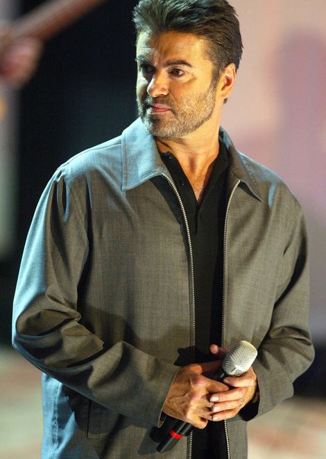 GEORGE MICHAEL ON THE GERMAN TV SHOW 'WETTEN DAS', BASLE, SWITZERLAND, 27 MARCH 2004. PICS: SVEN HOOGERHUIS/LFI 