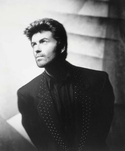 George Michael nie mógł poradzić sobie z żalem. Uzależnił się od narkotyków