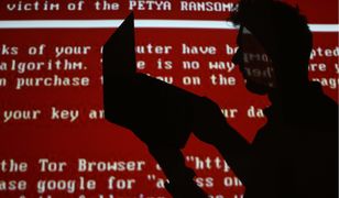 Uwaga na SMS-y. Domagają się zapłaty za paczkę. To oszustwo