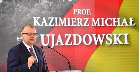 Kazimierz Ujazdowski nie będzie kandydatem PO na prezydenta Wrocławia. Nowoczesna wskaże nową osobę