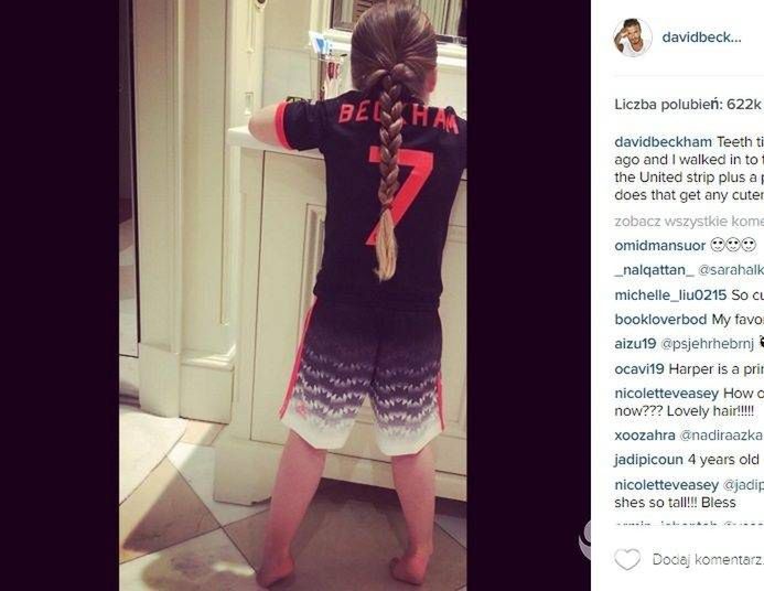 Harper Beckham w drużynowej koszulce Davida Beckhama