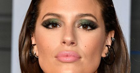 Ashley Graham na imprezie "Vanity Fair". Wybrała spektakularną sukienkę