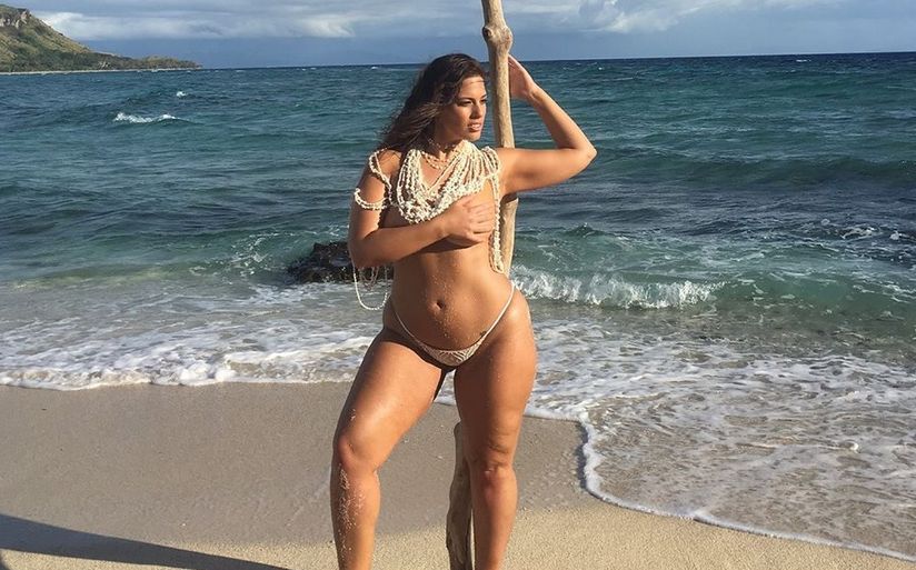 Ashley Graham wspomina gorącą sesję dla Sports Illustrated