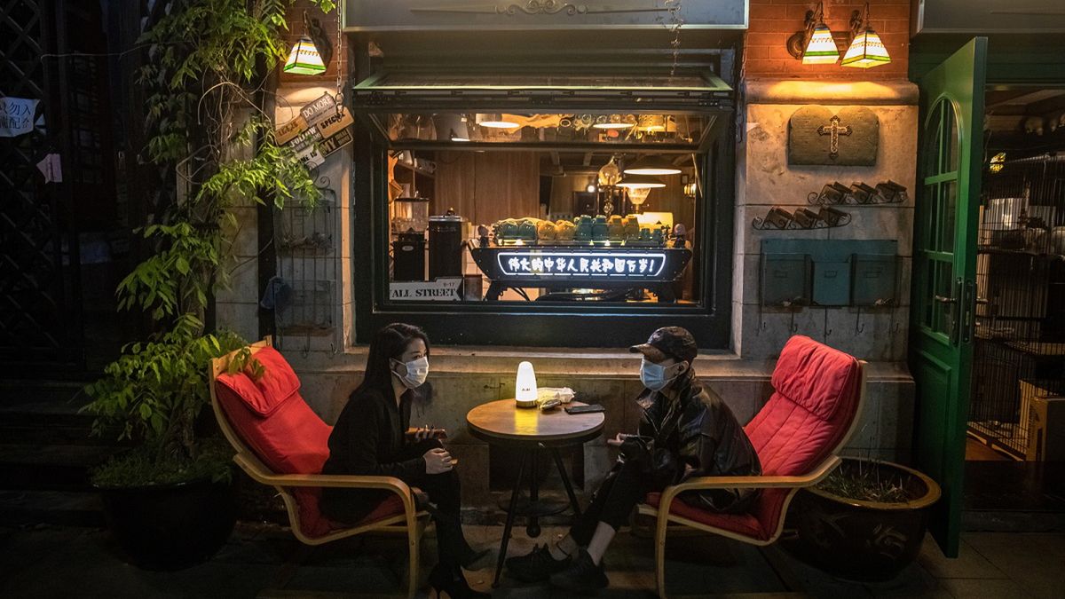 Koronawirus w Chinach. Wzrost zakażeń.