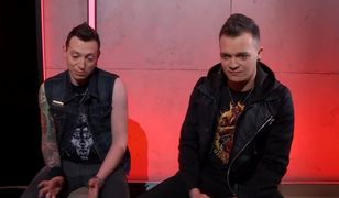 Dzięki muzycznym żartom osiągnęli sukces. Kim są muzycy prześmiewczego zespołu Nocny Kochanek?