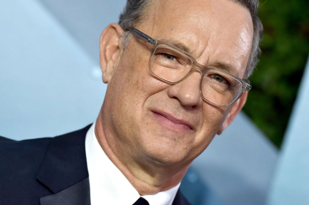 Tom Hanks zachowuje dobry humor w izolatce. Pokazał, co je