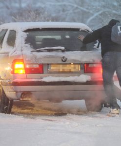 Miejscami już ponad metr śniegu. Wojewoda zwołał posiedzenie kryzysowe