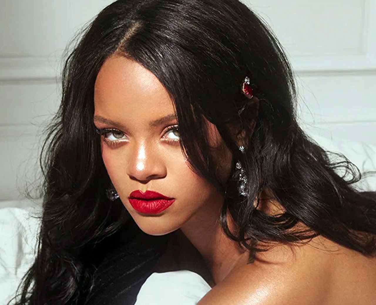 Rihanna opublikowała nowe zdjęcie. Barbadoska pozuje na nim w bieliźnie