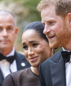 Tym razem oberwał książę Harry. Za drobny szczegół przy koszuli