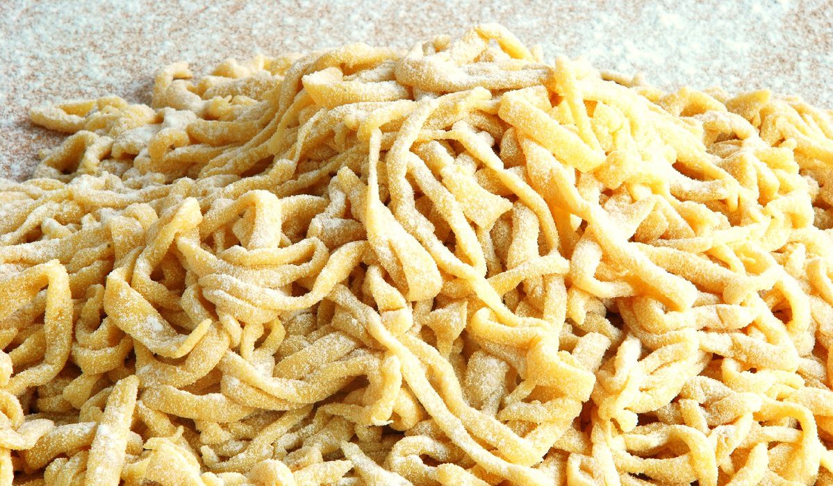 Spaghetti z czereśniami, fot. Adobe Stock