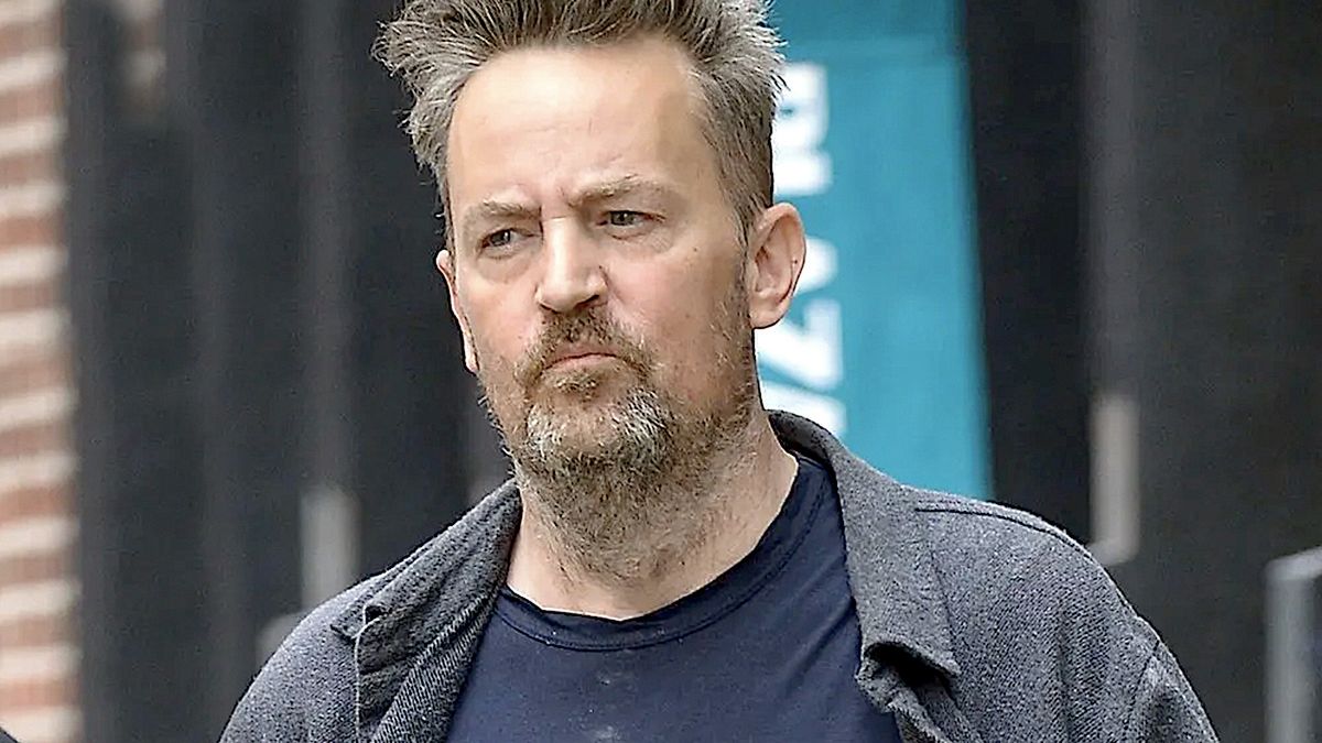 Matthew Perry zaręczył się. Jego partnerka ma 29 lat i wygląda jak milion dolarów. Ślicznotka!