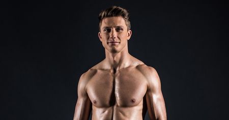 Mister Polski 2016: sesja kandydatów w bieliźnie