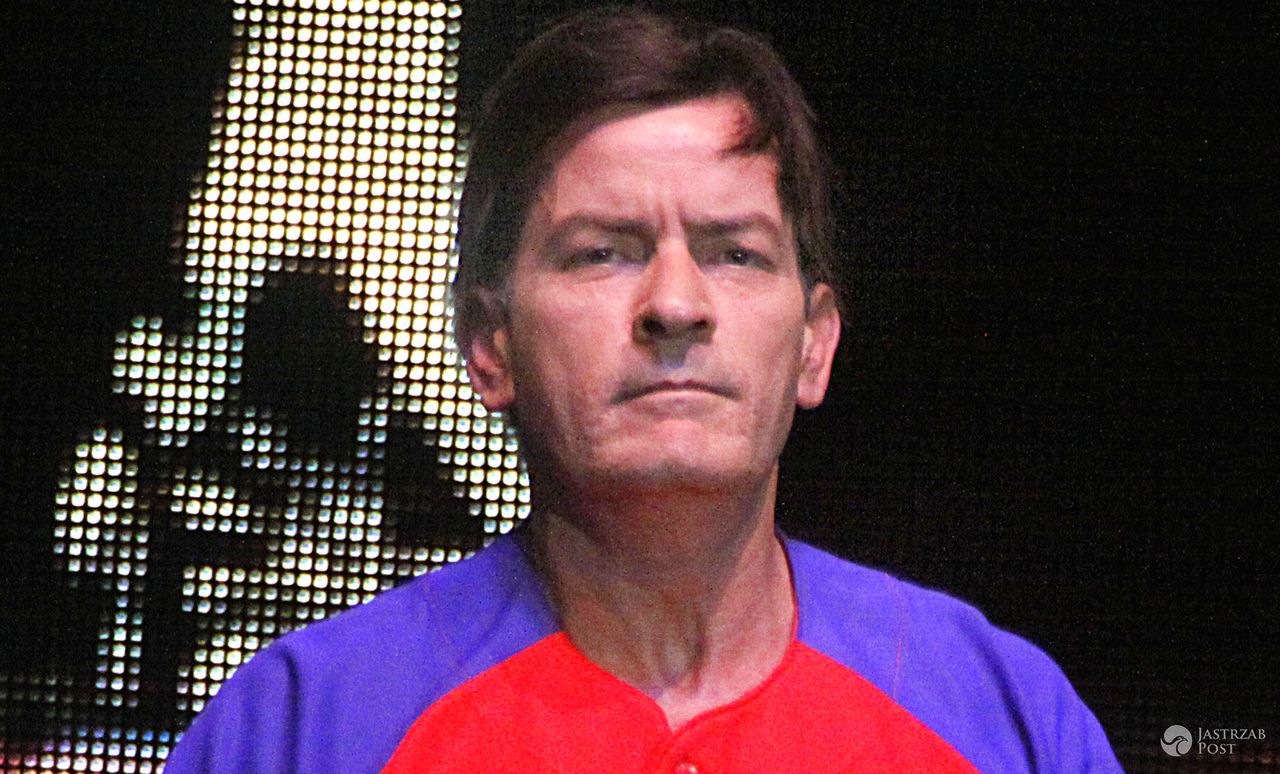 Charlie Sheen ma HIV