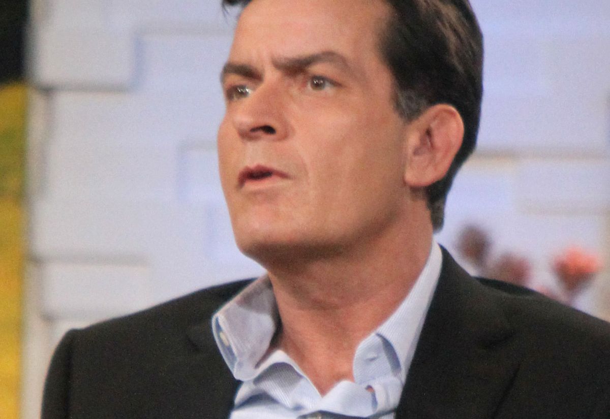 Charlie Sheen oskarżony o gwałt na nastolatku. Wróciła sprawa sprzed lat