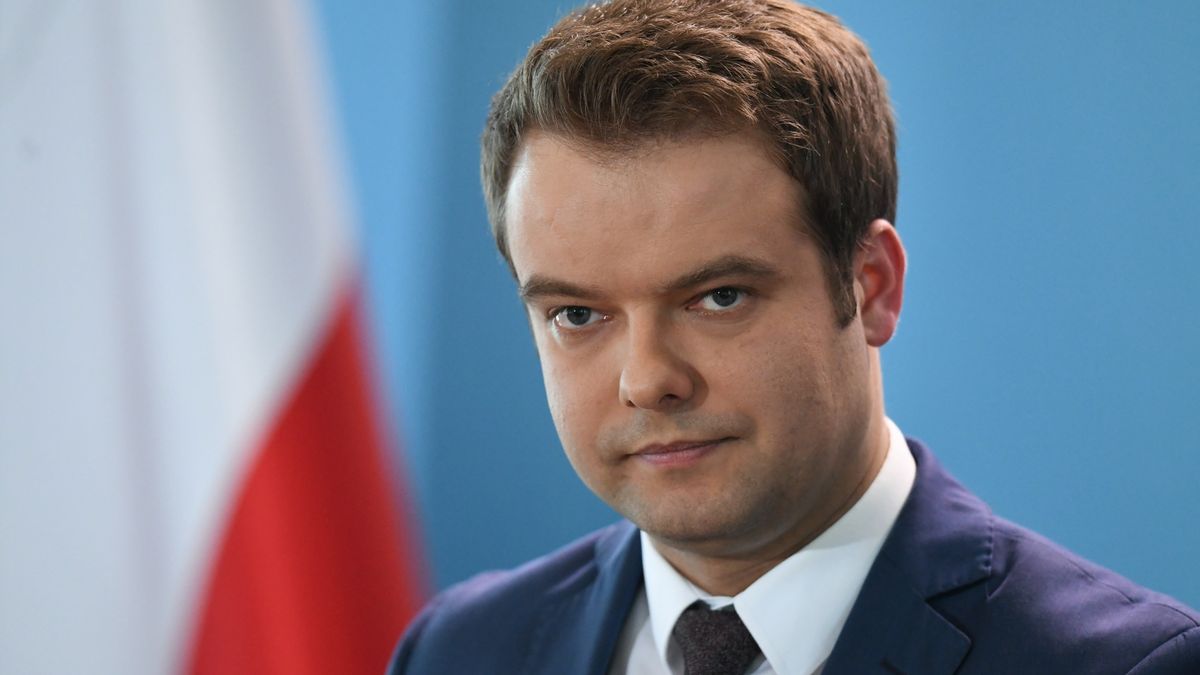 Rafał Bochenek jest szefem marketingu w PGNiG.