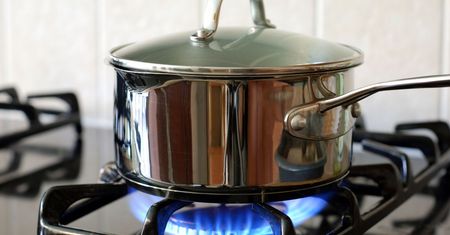 Absurd w spółdzielni. Rachunek za gaz w kuchni powiązali z powierzchnią mieszkania