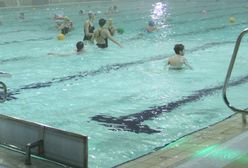 Pracownicy basenu podtruci chlorem