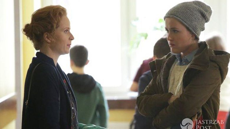 M jak miłość odcinek 1211, Ala (Olga Frycz), Ewa (Dominika Kluźniak)